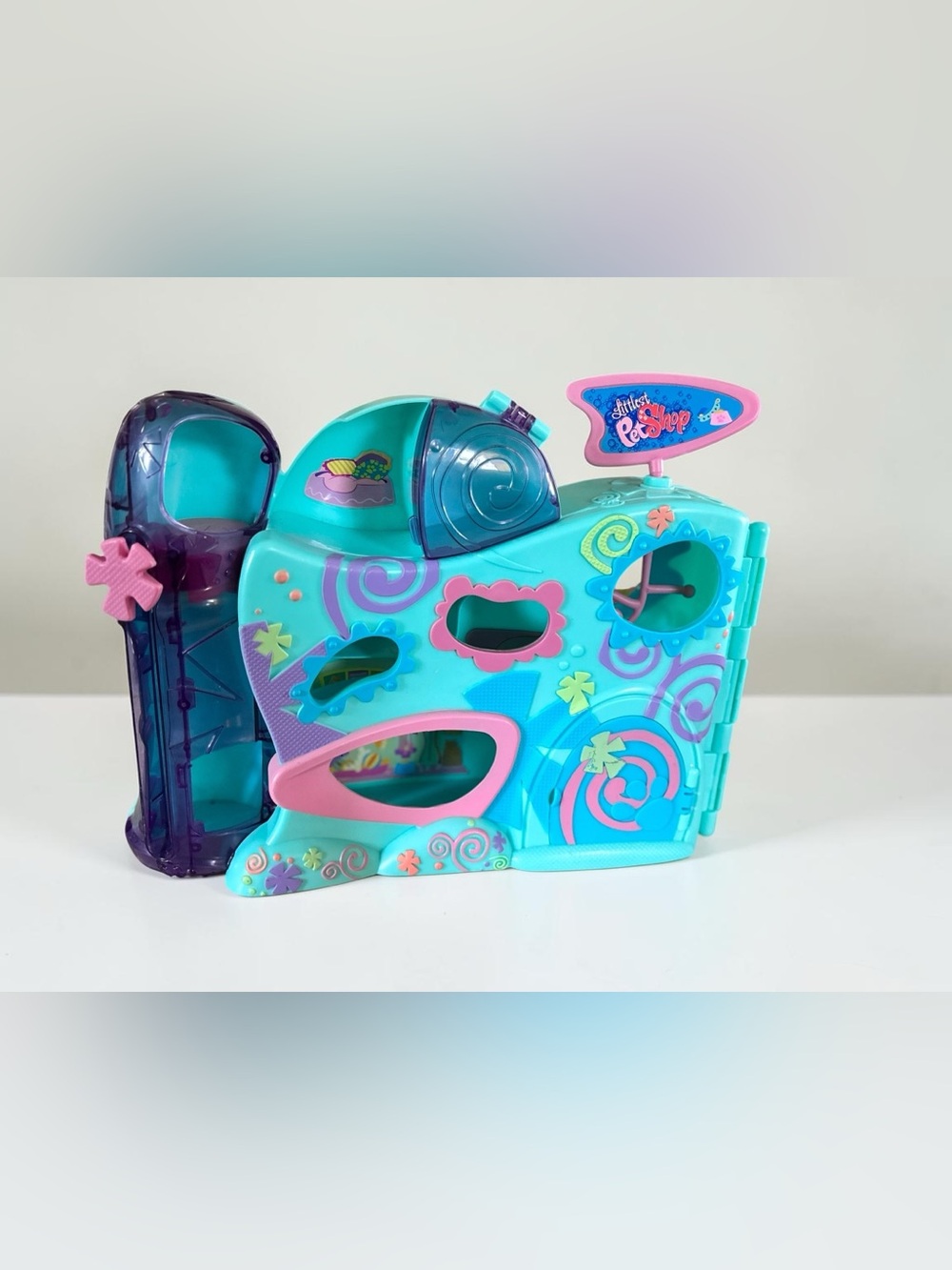 Littlest Pet Shop Snail Playhouse 2008 Hasbro Fold Out Playset